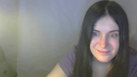 avialenne online show from 04/10/26, 05:28