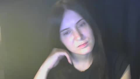 avialenne online show from 04/18/26, 07:58