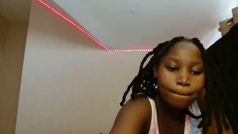 Avian online show from 11/03/25, 01:34