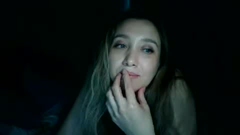 avinelra online show from 05/15/26, 03:08