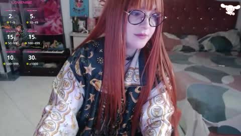 Abril online show from 10/22/25, 03:07