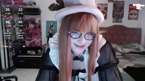 Abril online show from 03/17/26, 03:55