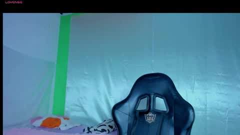 avril_jonson online show from 06/07/26, 01:54