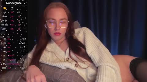 Snapshot of avril_pearly_ chatting on 03/06/25, 11:31 avril_pearly_ online show from 03/06/25, 11:31