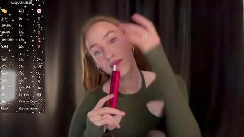 avril_pearly_ online show from 05/08/26, 10:42