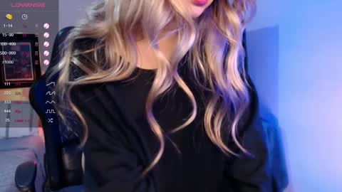 Avrill Morgan online show from 09/09/25, 08:19