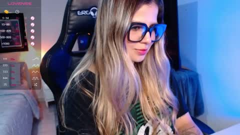 Avrill Morgan online show from 10/05/25, 08:51