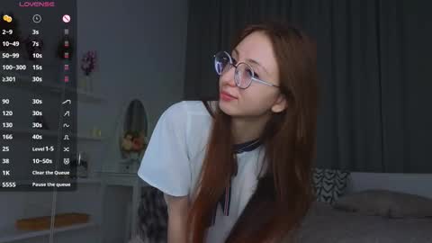 Avril online show from 09/25/25, 10:13