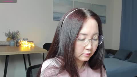 Snapshot of avroraromance chatting on 02/07/25, 06:45 Avrora online show from 02/07/25, 06:45