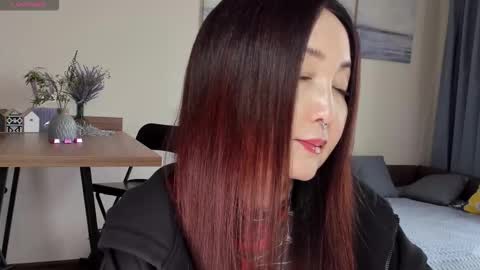 Snapshot of avroraromance chatting on 09/19/25, 09:11 Avrora online show from 09/19/25, 09:11