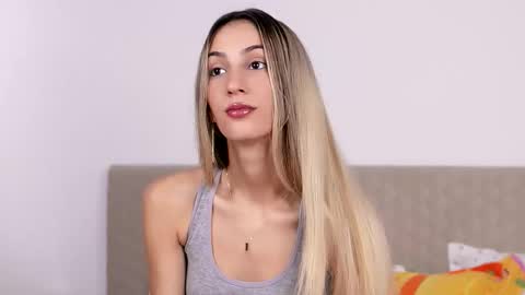 awalynch online show from 10/21/25, 07:53