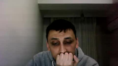 awesenheit online show from 04/05/26, 07:22