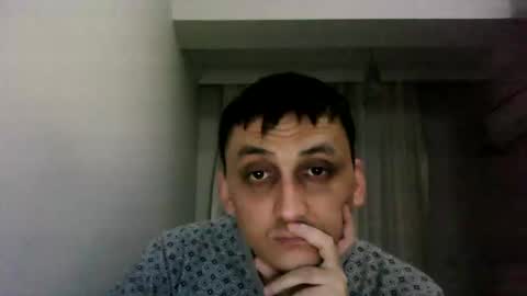 Snapshot of awesenheit chatting on 05/02/26, 06:35 awesenheit online show from 05/02/26, 06:35