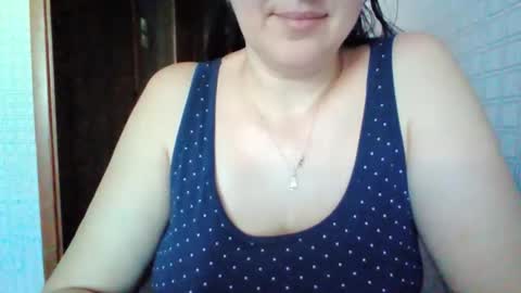 Snapshot of awesomeladyy chatting on 03/04/26, 08:20 awesomeladyy online show from 03/04/26, 08:20