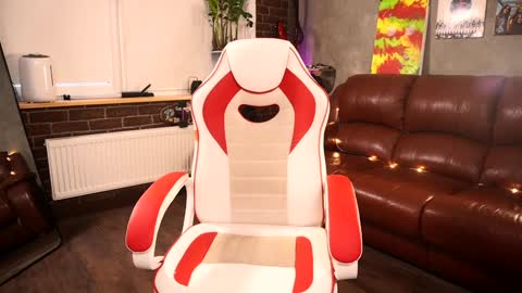 Alice online show from 01/25/25, 10:51