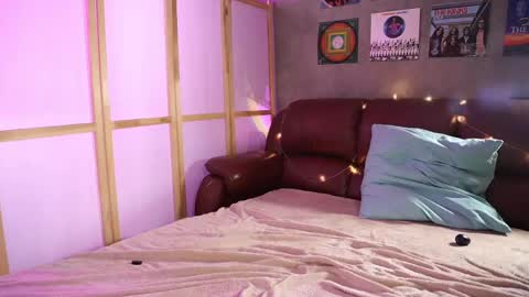 Alice online show from 04/08/26, 09:09