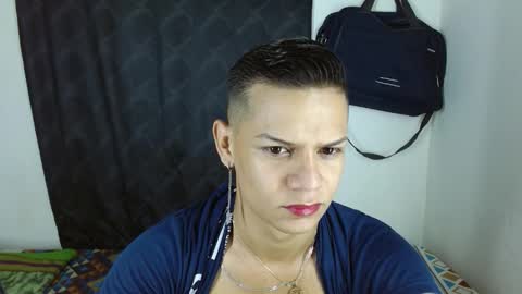 axcel online show from 10/21/25, 12:50