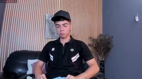 axeel_frost online show from 08/06/26, 02:46