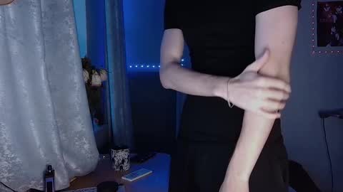 axel_0ne online show from 02/06/26, 12:30