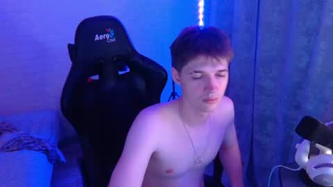axel_0ne online show from 07/03/26, 06:25
