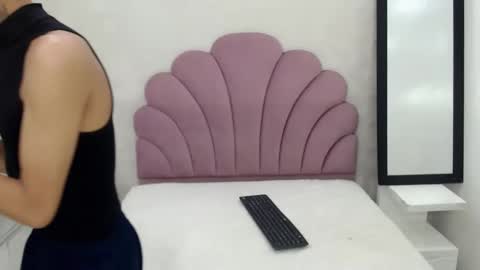 Snapshot of axel_and_jacob4 chatting on 11/14/25, 08:40 axel_and_jacob4 online show from 11/14/25, 08:40