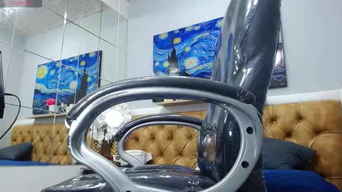 Snapshot of axel_castillo21 chatting on 02/17/26, 01:46 Axel online show from 02/17/26, 01:46