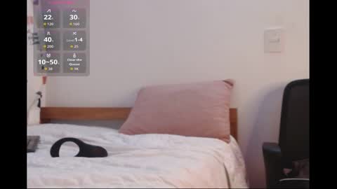 axel davis  online show from 10/17/25, 06:49