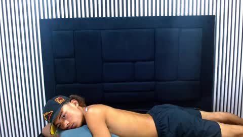 axel_diamond online show from 02/27/25, 03:59