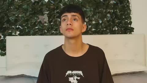 Snapshot of axel_draven chatting on 09/18/25, 11:12 axel_draven online show from 09/18/25, 11:12