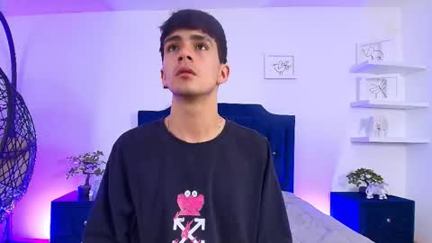 Snapshot of axel_draven chatting on 10/15/25, 11:10 axel_draven online show from 10/15/25, 11:10