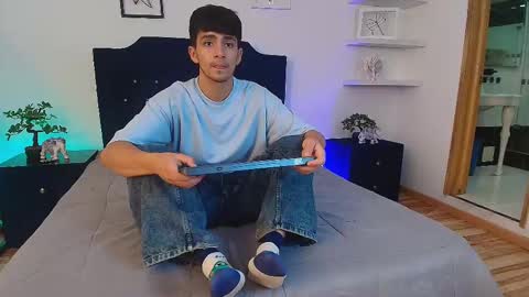 Snapshot of axel_draven chatting on 10/20/25, 11:21 axel_draven online show from 10/20/25, 11:21