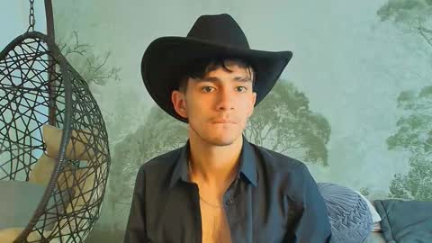 Snapshot of axel_draven chatting on 11/12/25, 11:10 axel_draven online show from 11/12/25, 11:10