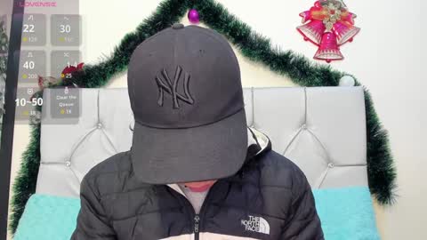 Axel Evanss online show from 12/14/24, 01:05