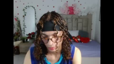 Snapshot of axel_fox7 chatting on 06/15/26, 12:46 Axel online show from 06/15/26, 12:46