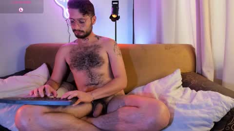 Sebstian online show from 12/21/25, 07:21