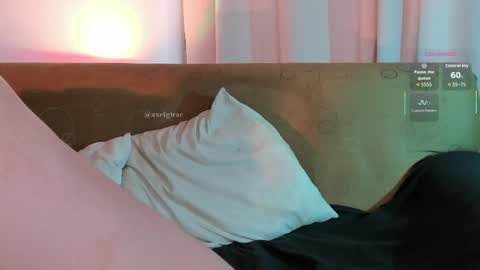 Sebstian online show from 04/15/26, 07:54