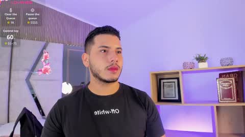 axel_grey_ online show from 07/01/26, 12:18