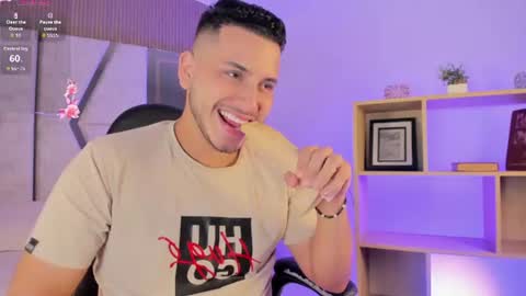 axel_grey_ online show from 07/05/26, 05:20