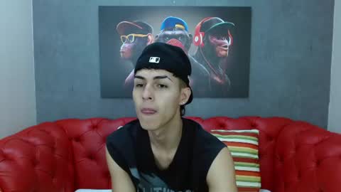 Snapshot of axel_mendoza_ chatting on 07/13/26, 03:59 A X E L online show from 07/13/26, 03:59