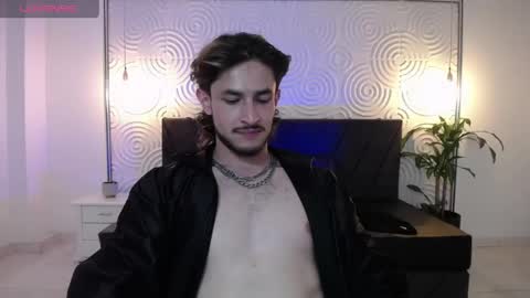 Axel  online show from 05/23/26, 02:50