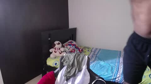 axel rios online show from 12/16/25, 08:47