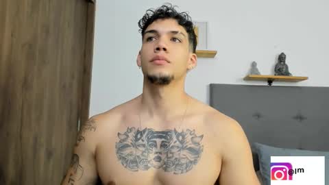 INDEPENDENT MODEL  online show from 12/22/25, 01:46