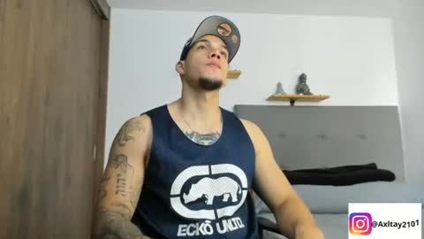 INDEPENDENT MODEL  online show from 07/03/26, 07:42