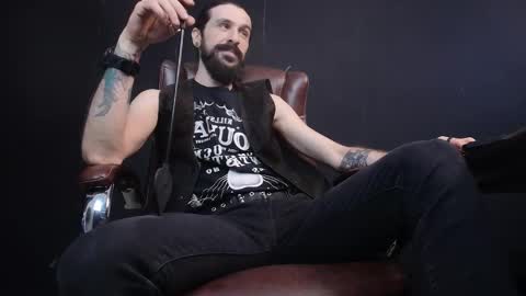 Snapshot of axelcolton chatting on 02/15/25, 10:11 AxelColton online show from 02/15/25, 10:11