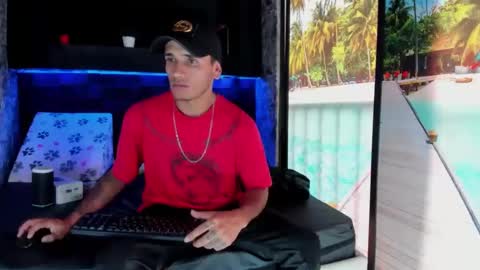 Snapshot of axell_cross2 chatting on 01/25/25, 08:10 Axell Cross2 online show from 01/25/25, 08:10