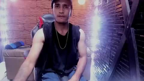 Snapshot of axell_cross2 chatting on 01/29/25, 01:16 Axell Cross2 online show from 01/29/25, 01:16