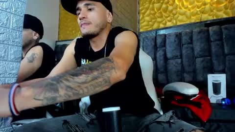 Snapshot of axell_cross2 chatting on 03/06/25, 11:53 Axell Cross2 online show from 03/06/25, 11:53