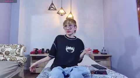 axell_stone online show from 07/11/26, 09:38