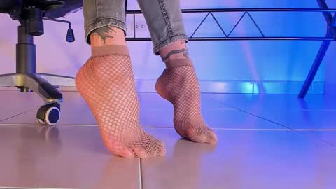 im your little femboy  ALEX   online show from 11/24/25, 10:42