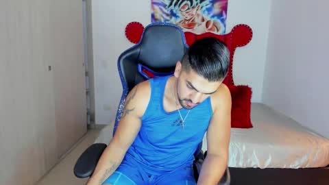 Axel online show from 03/16/26, 12:09